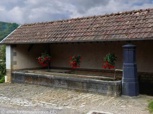 La Fontaine Lavoir rue de la Gare