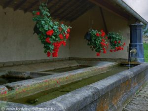 La Fontaine Lavoir rue de la Gare