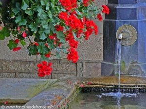 La Fontaine Lavoir rue de la Gare