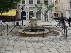 La Fontaine Place Clémenceau