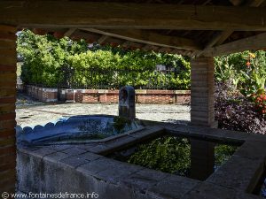 La Fontaine Place du Lavoir