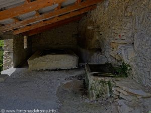 La Fontaine rue de la Fontaine