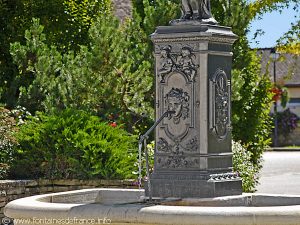 La Fontaine Grande Rue