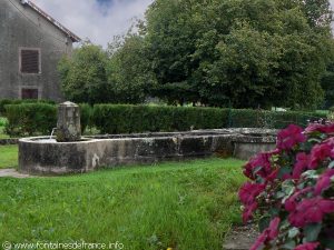 La Fontaine rue d'Evette