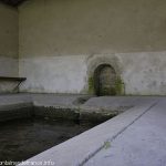 La Fontaine Lavoir Saint-Alban