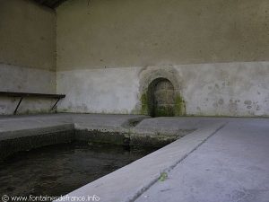 La Fontaine Lavoir Saint-Alban
