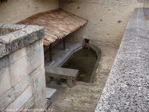 La Fontaine d'Ayron
