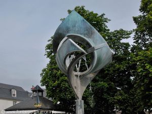 La Fontaine Place Aristide Briand