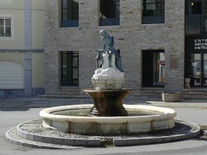 La Fontaine Place Julien Soulère