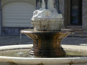 La Fontaine Place Julien Soulère