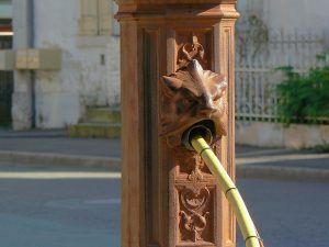 La Fontaine Lavoir rue des Tilleuls
