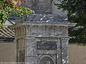 La Fontaine au Dauphin