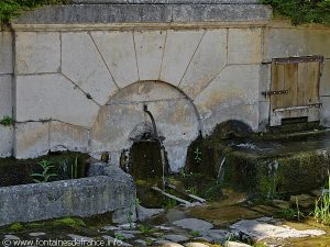 La Fontaine Saint-Gervais, Saint-Protasi