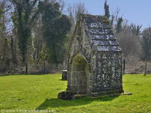 La Fontaine de la Chapelle Burgaud