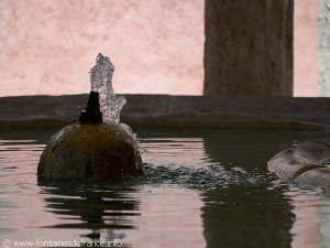 La Fontaine Lavoir Place du Mail