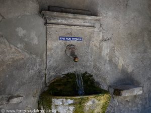 La Fontaine du Hameau de Bayonne
