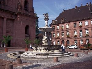 La Fontaine au Cygne et aux Dauphins