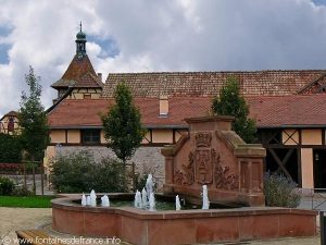 La Fontaine Square de l'Ancienne Poste