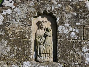 La Fontaine de la Chapelle Saint-Mathieu