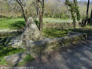 La Fontaine de la Chapelle N-D de Pitié