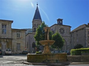 La Fontaine Place d'Armes