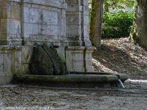La Fontaine du Dauphin
