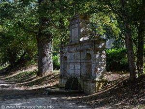 La Fontaine du Dauphin