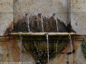 La Fontaine rue Sully