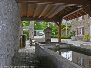 La Fontaine rue de l'Eglise
