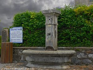 La Fontaine du Port