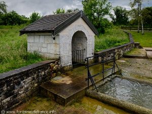 La Fontaine Chemin de la Fontenotte