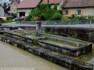 La Fontaine Route de Levernoy