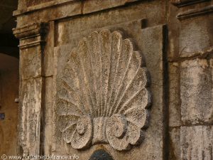 La Fontaine rue de l'Ile