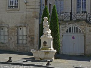 Les Fontaines Place Gabriel