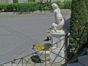 Les Fontaines Place Gabriel