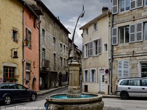 La Fontaine Petite Place