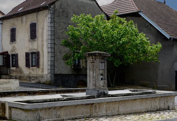 La Fontaine rue des Lilas