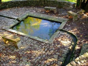 La Fontaine et le Lavoir de Jubert