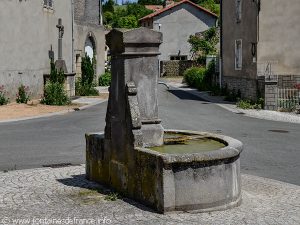 La Fontaine Place St-Jean