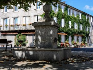 La Fontaine Place de l'Hôtel de Ville