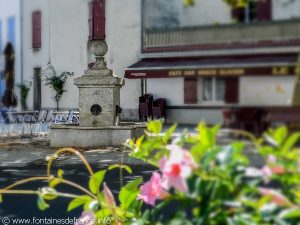 La Fontaine Place de l'Hôtel de Ville
