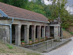 La Fontaine rue de la Mairie