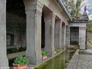 La Fontaine rue de la Mairie