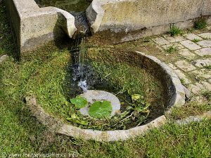 La Fontaine rue de l'Eglise