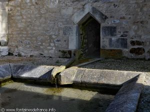 La Fontaine St-Martin et le Lavoir
