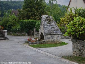 La Fontaine du Bourg