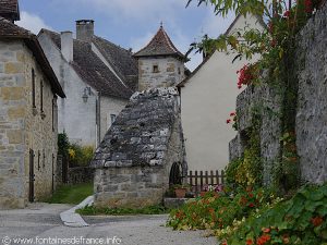 La Fontaine du Bourg