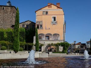 La Fontaine parvis de l'Eglise St-Etienne
