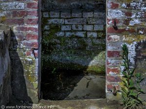 La Fontaine ruelle Saint-Maurice