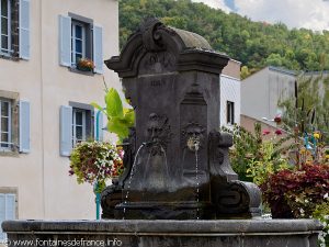 La Fontaine Place J.Claussat